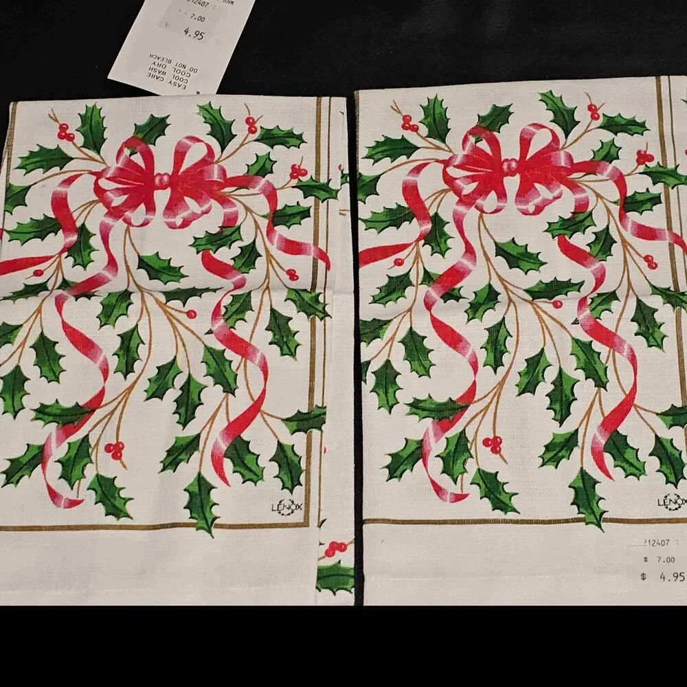 NEW Lenox Red Gold Holly Ribbon Set Of 2 Christmas Table Linens Holiday‎ NOS